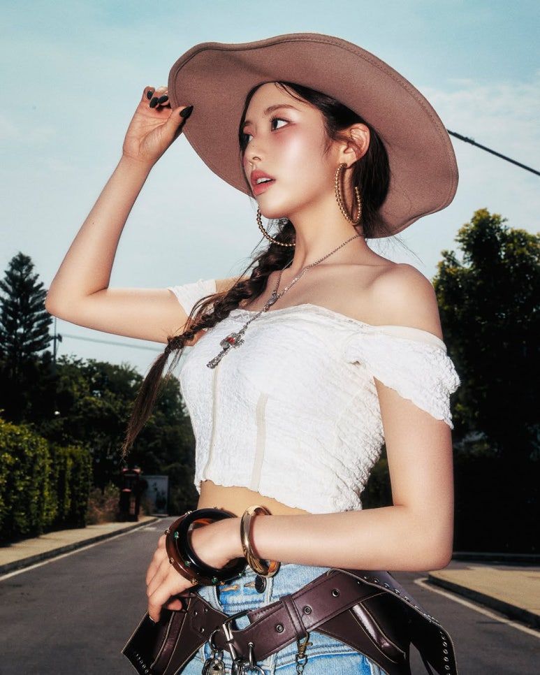 프로미스나인 박지원