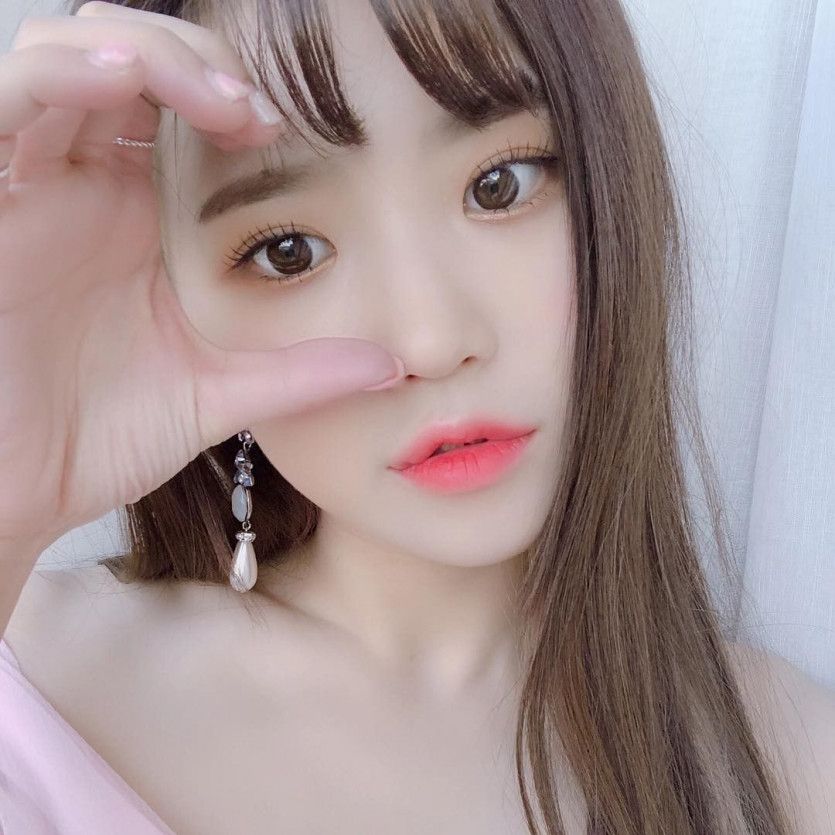 프로미스나인 송하영