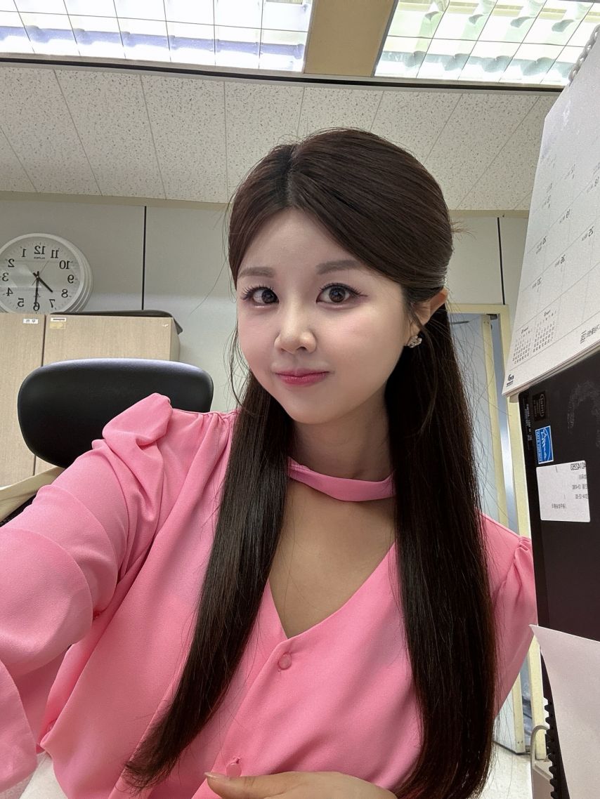 남윤선 기상캐스터