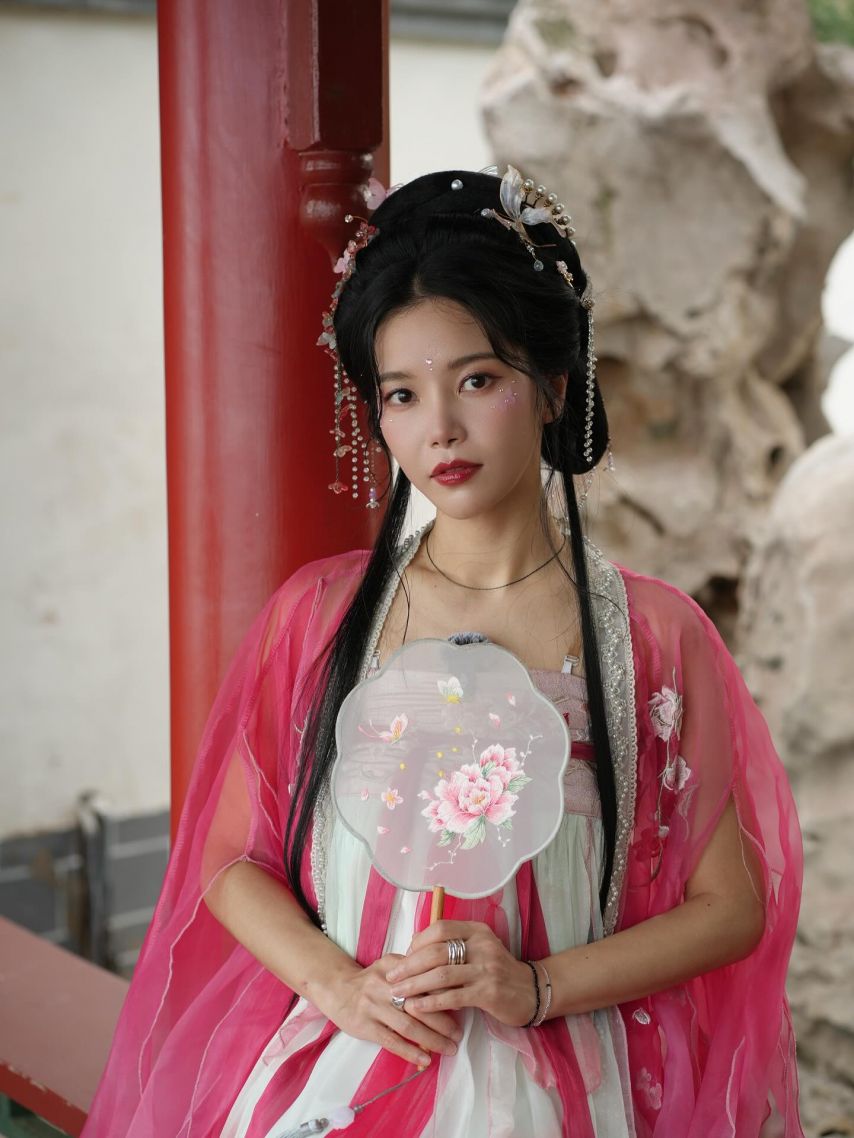 마마무 솔라 SNS