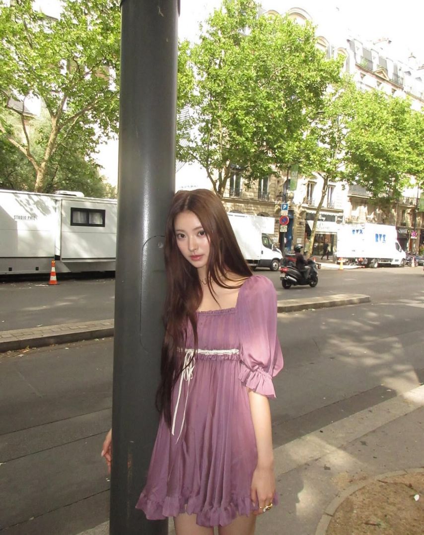 MEOVV (미야오) 안나