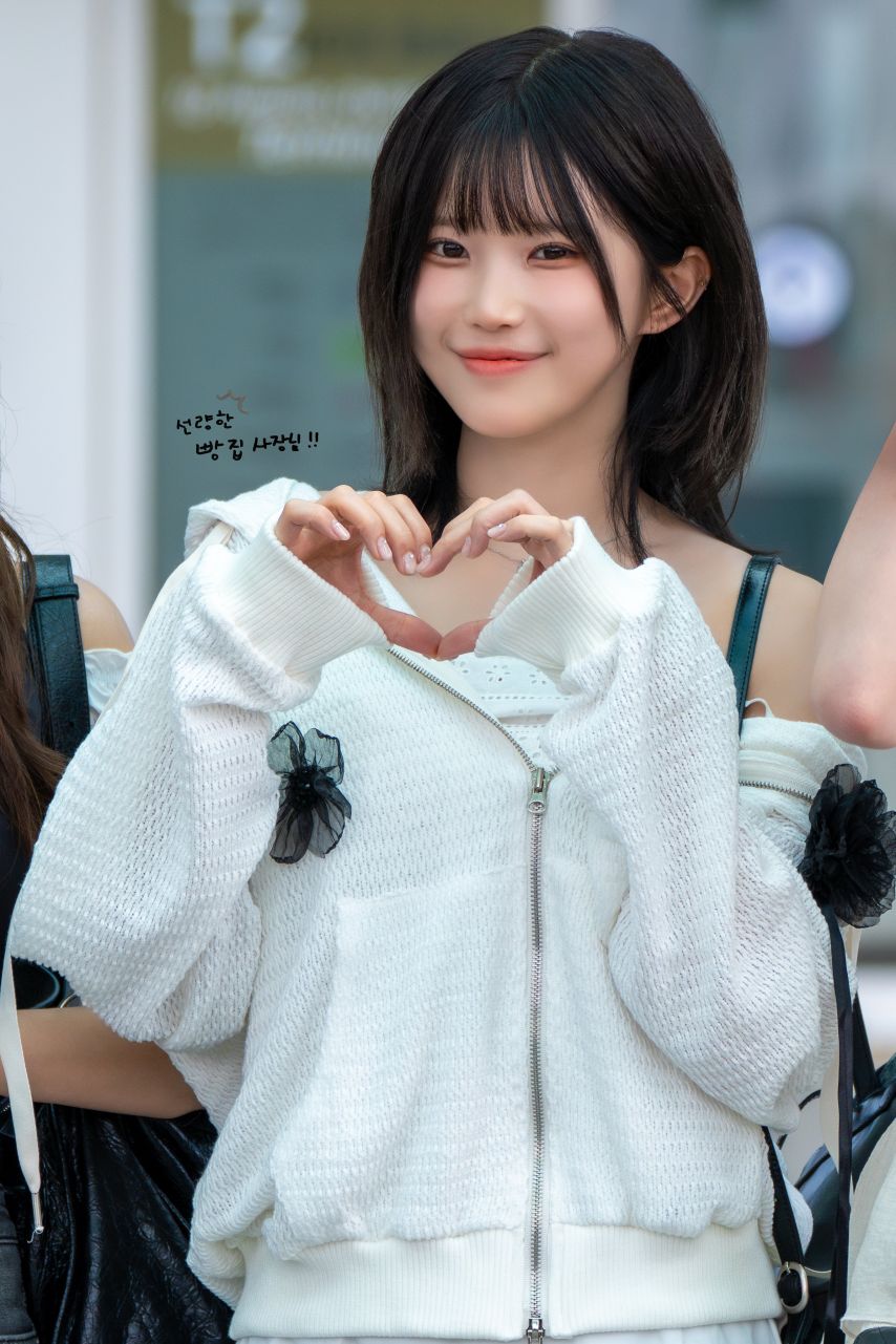 프로미스나인 송하영