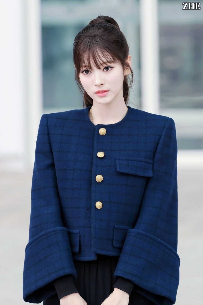 파리로 출국하는 미야오 안나