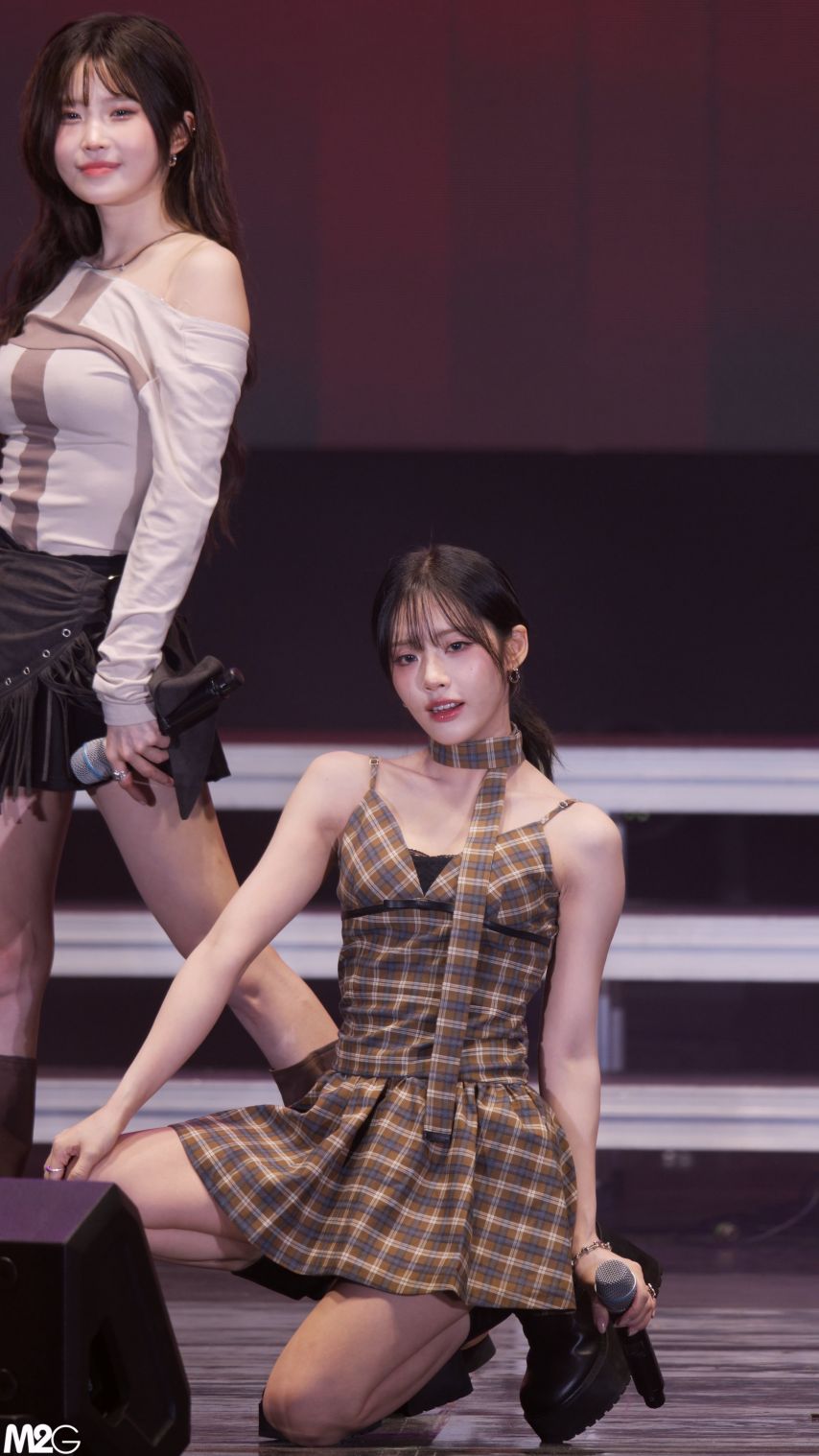 프로미스나인 박지원