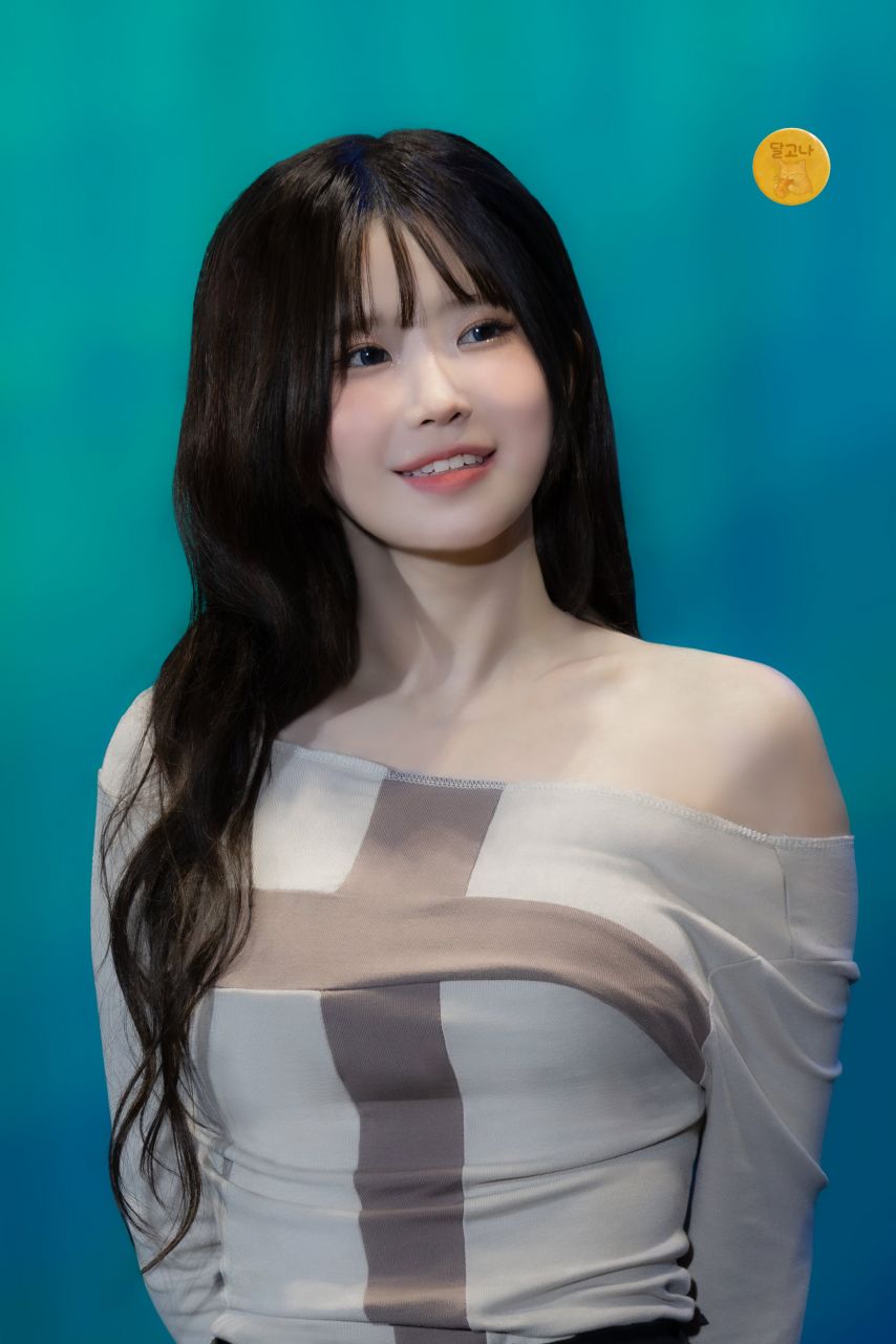 프로미스나인 송하영