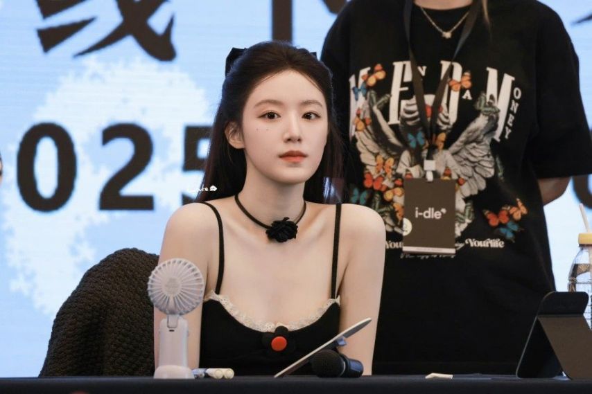 여자아이들 슈화