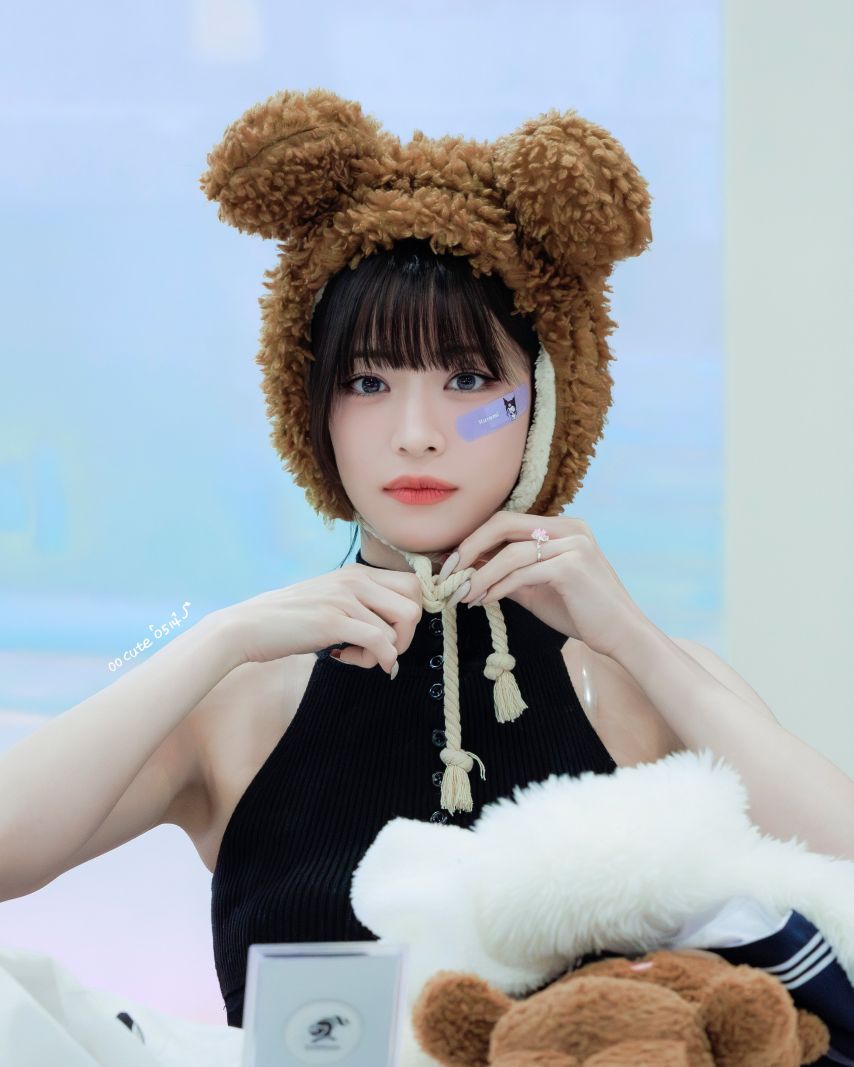 프로미스나인 이채영