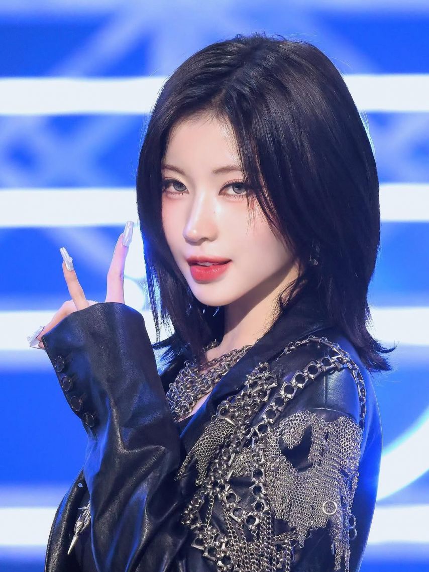 BABYMONSTER (베이비몬스터) 아사