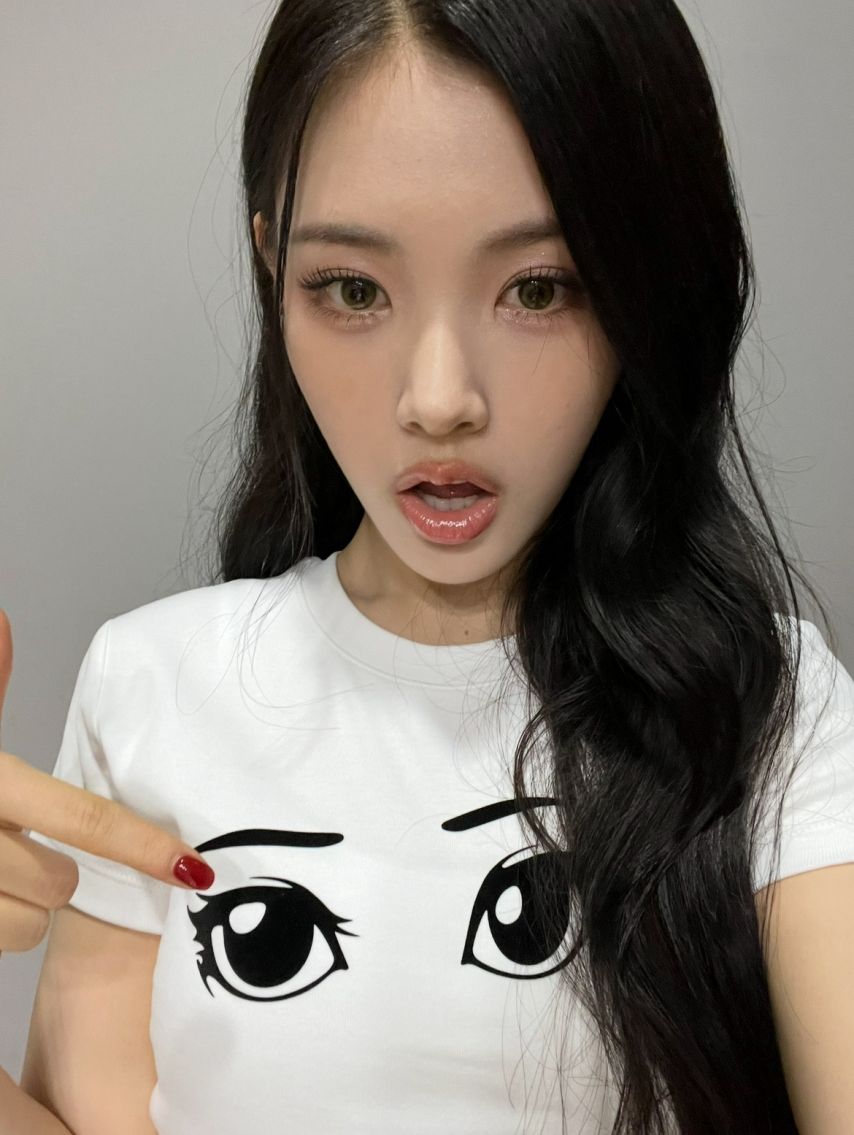 베이비돈크라이 이현