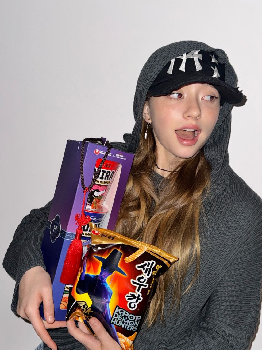 피프티피프티 문샤넬