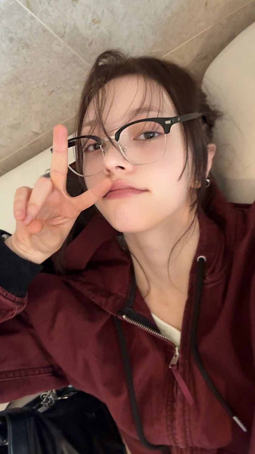 피프티피프티 문샤넬