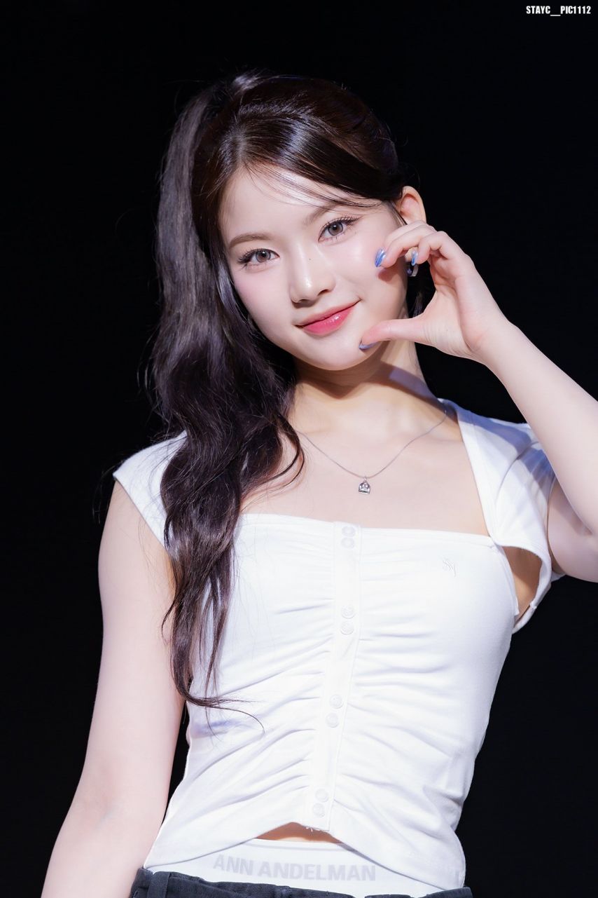 스테이씨 아이사