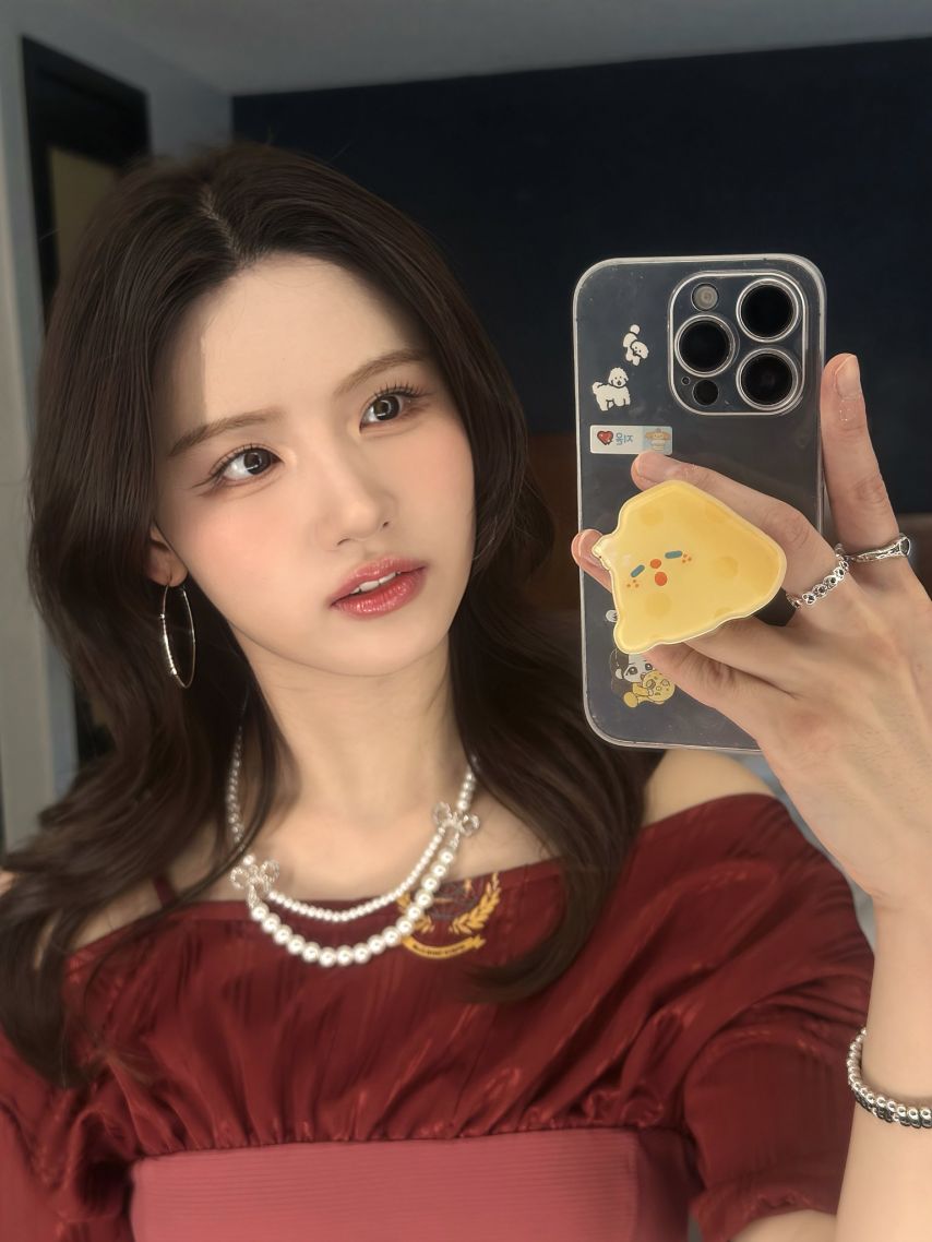 아이칠린 지윤, 예주