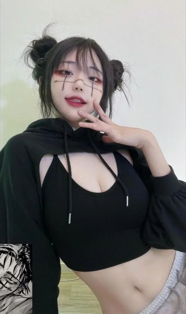 ㅇㅎ) QWER 히나 마젠타