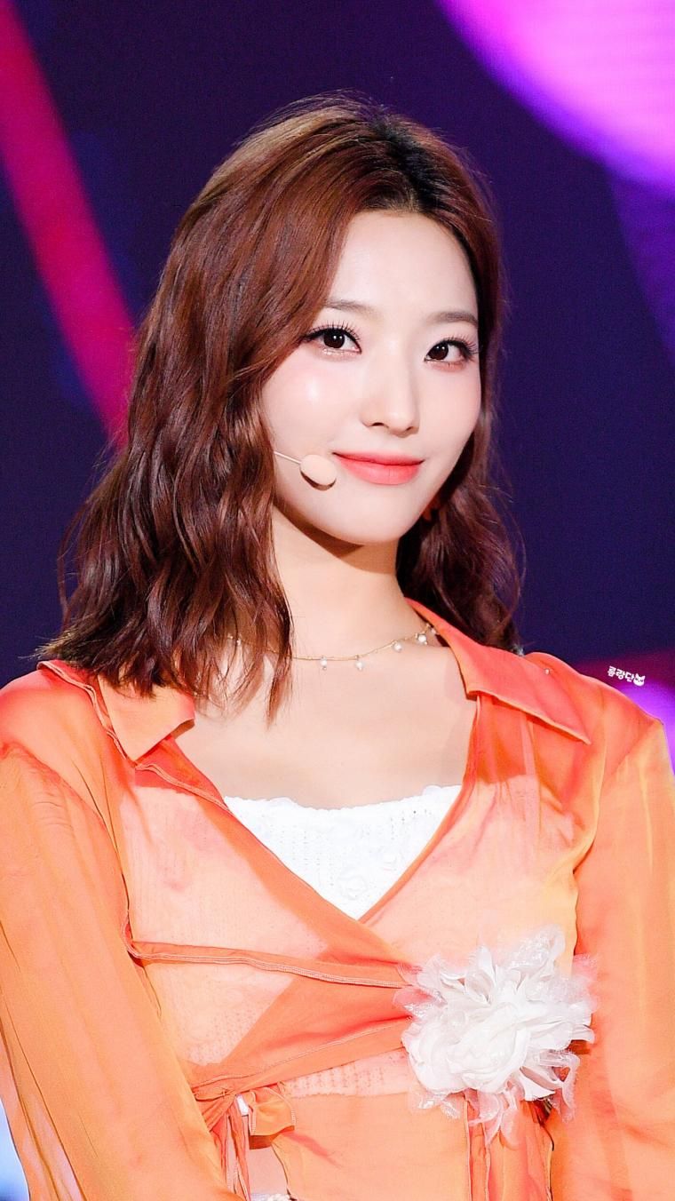 프로미스나인 이새롬