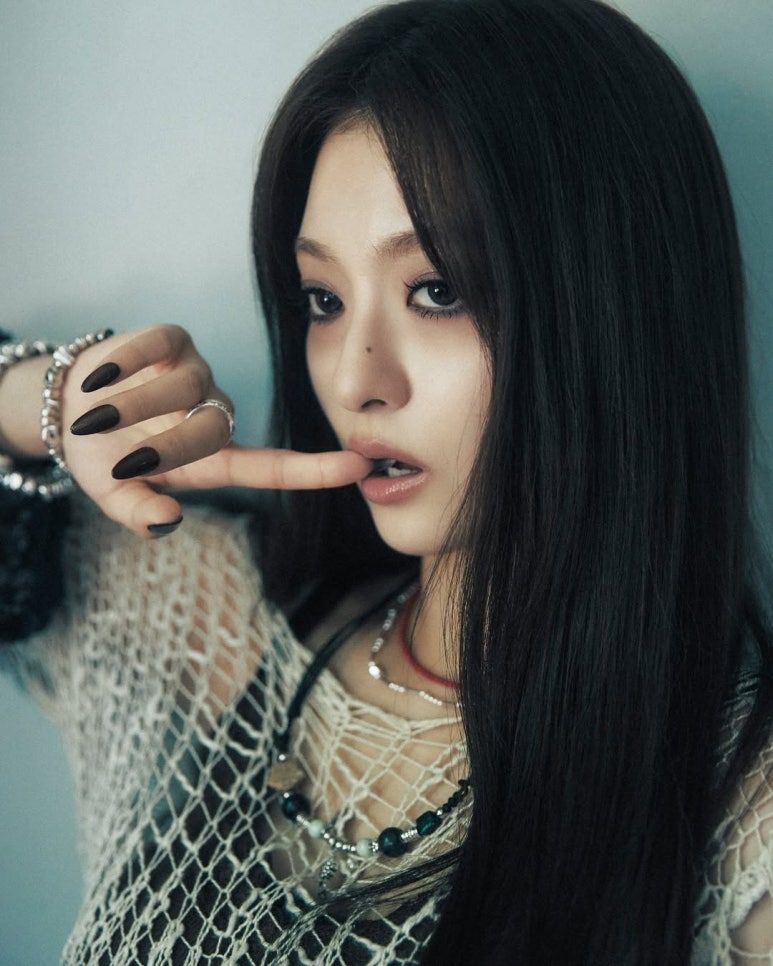 프로미스나인 이나경