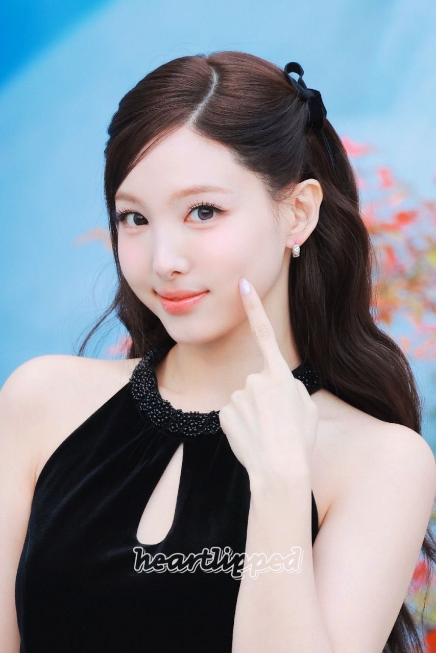 오늘자 트와이스 나연