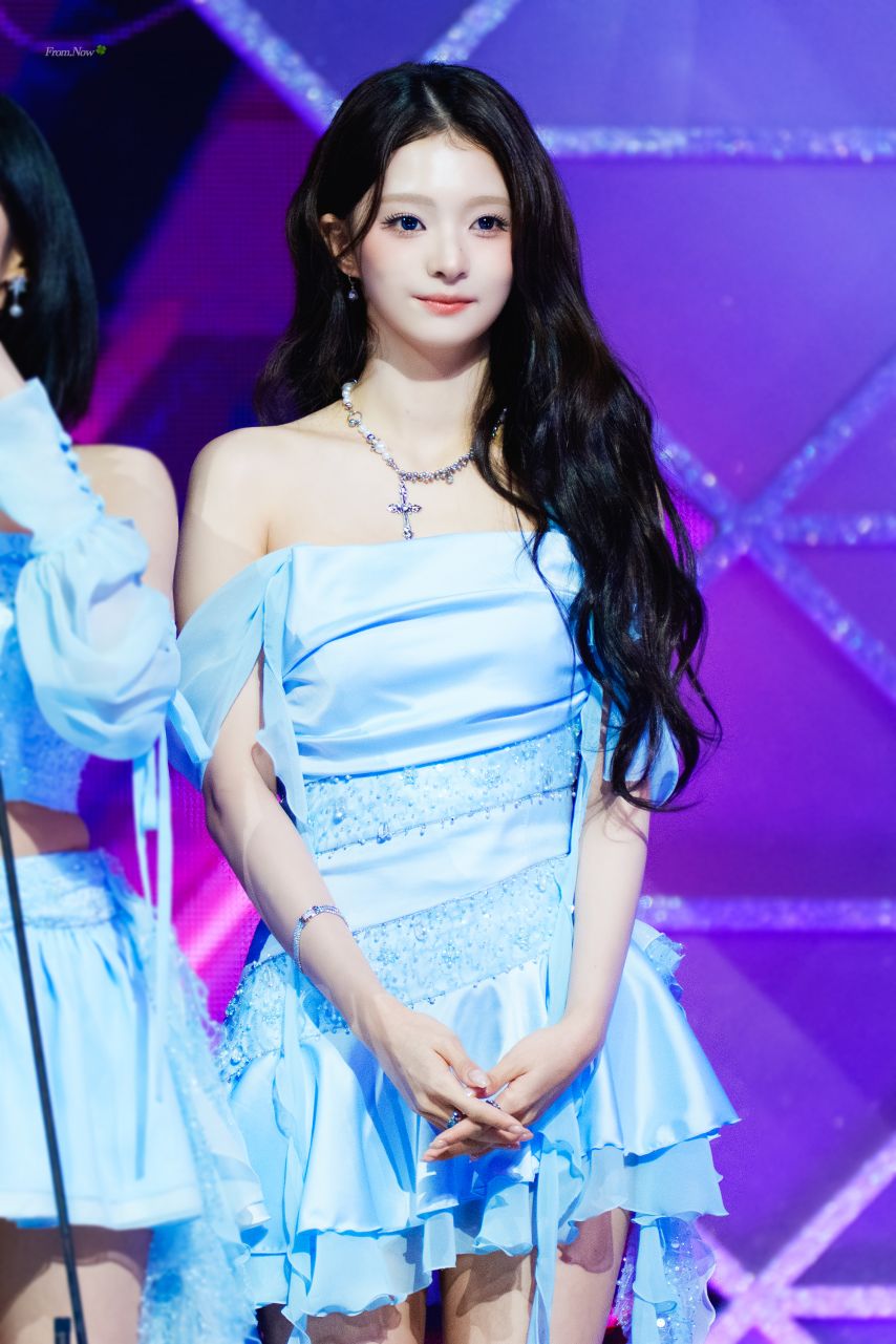 프로미스나인 이나경