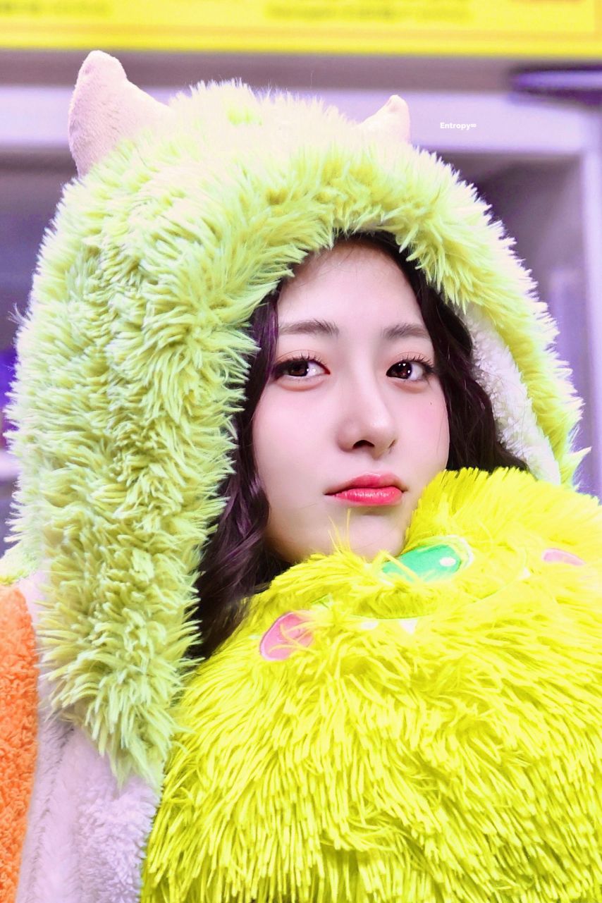 르세라핌 허윤진