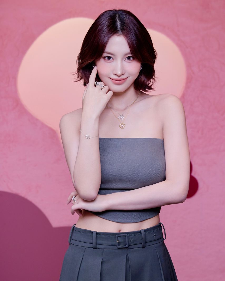 트와이스 모모 251201