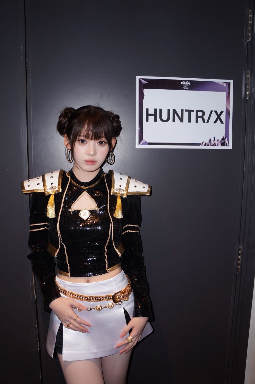 베이비몬스터 로라