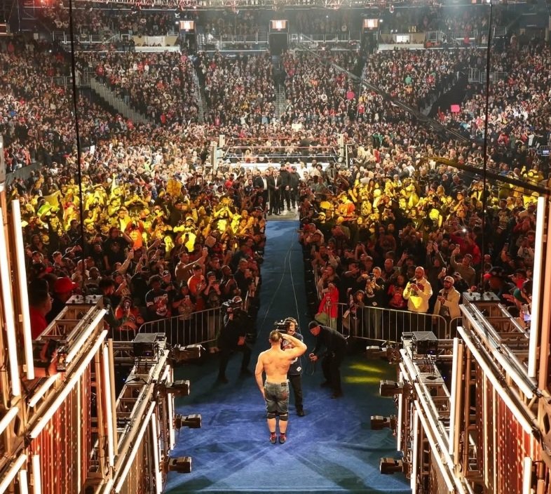 존시나 마지막 인사 뒷모습