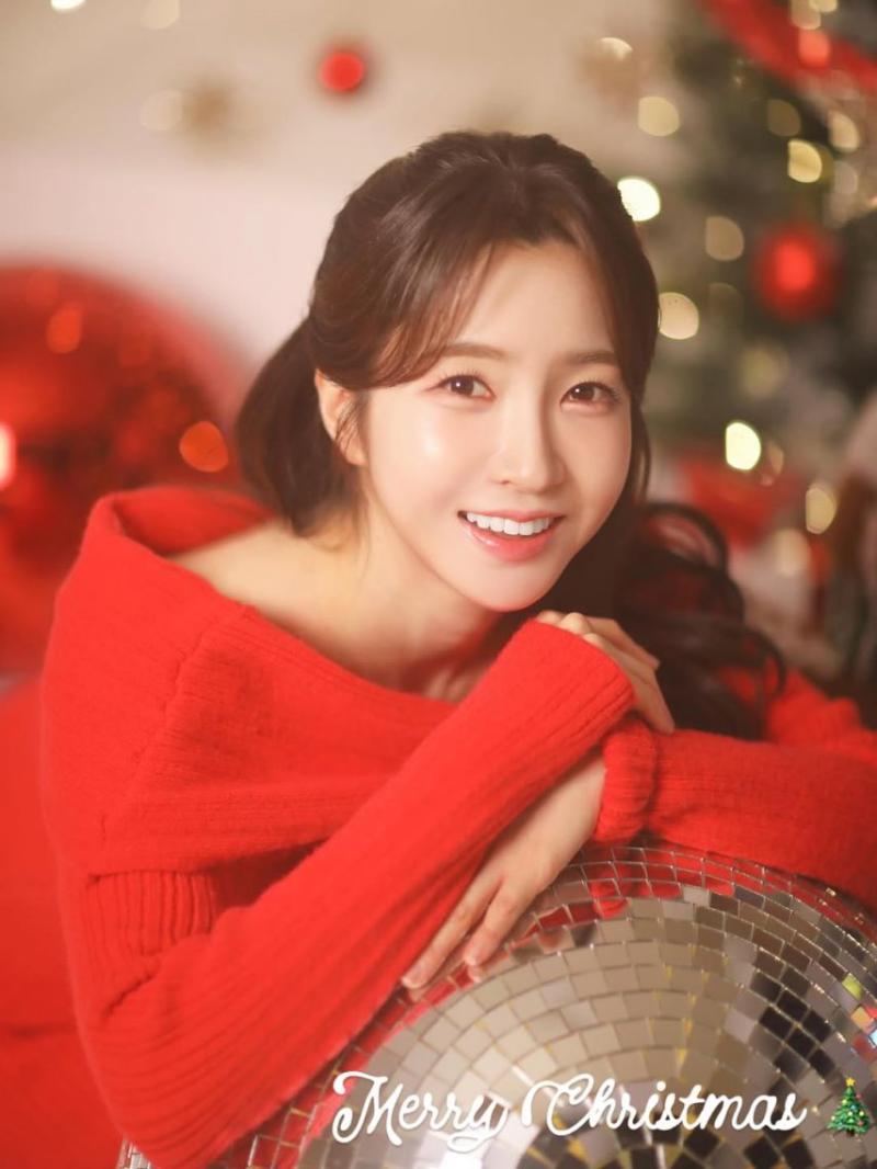 이윤정 아나운서