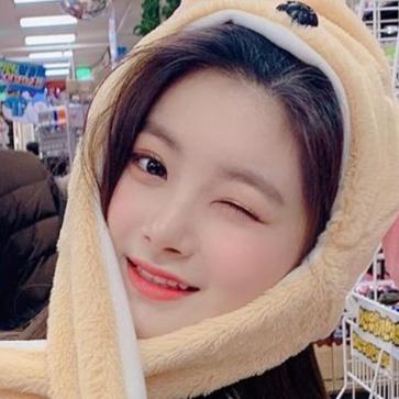 에버글로우-왕이런