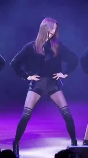 EXID 솔지 위아래