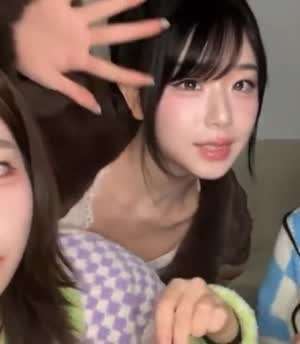 앞머리 내린 트리플에스 김채연 라방 근황