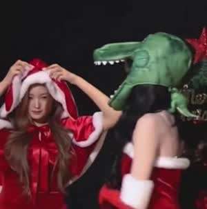 트리플에스, 뽀뽀하는 ㅊㅈ들