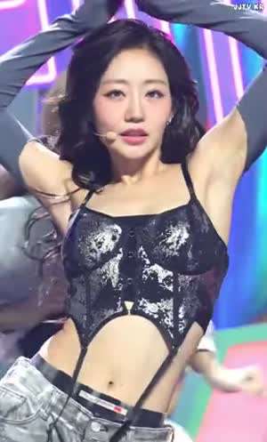 키스오브라이프 쥴리 란제리룩 겨~.mp4