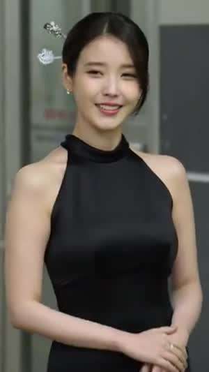 홀터넥 블랙 롱드레스 MBC 연기대상 아이유 비주얼 (스압)