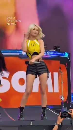 전소미 워터밤 의상보다 시원했던 평상시 의상들