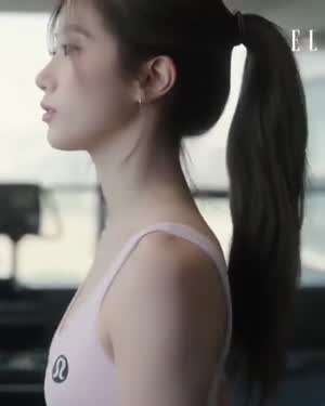 르세라핌 카즈하 건강미 넘치는 레깅스 몸매 (스압)