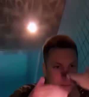 믈속에서 눈뜨는 방법